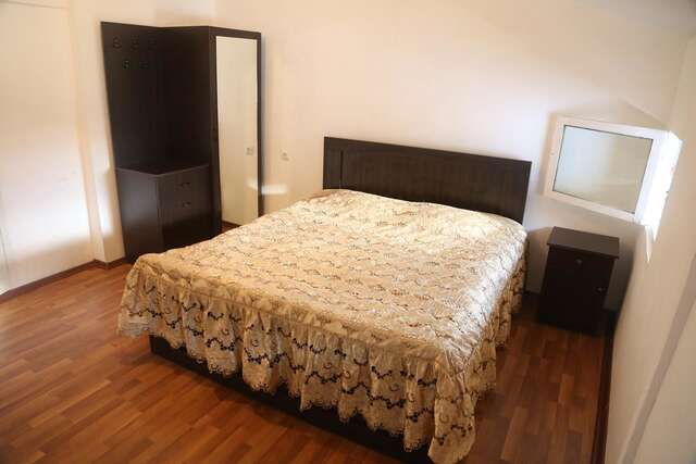Гостевой дом N&N Guest House Местиа-6